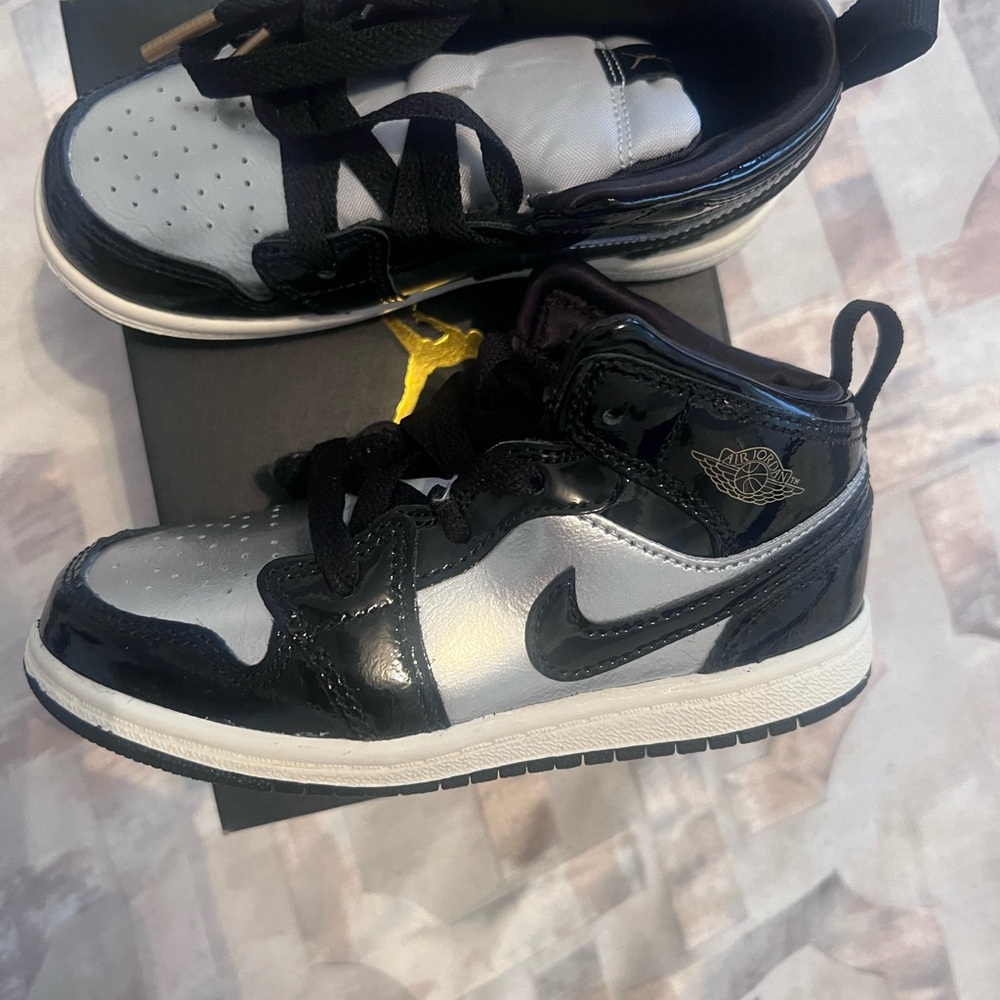 Jordan Kids Black and Gray Sneakers